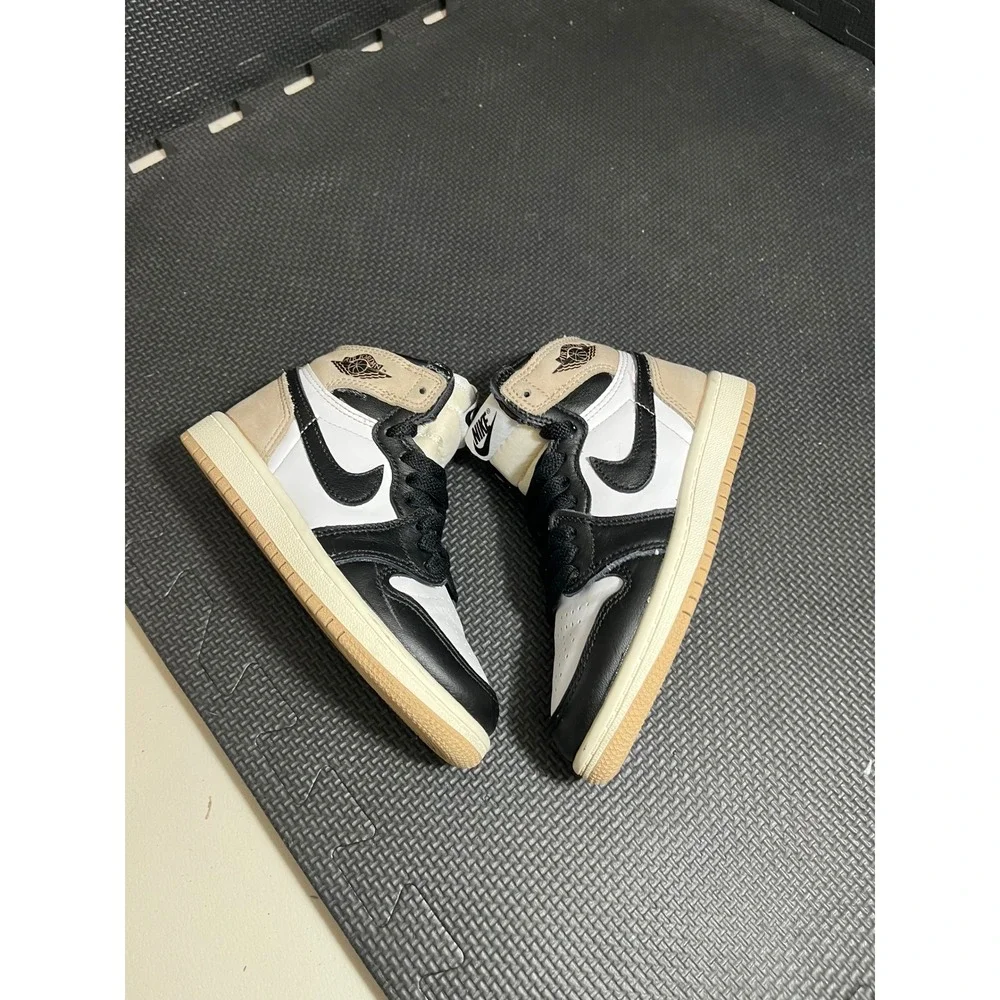 Nike Air Jordan 1 Retro High OG Kids 11C Black White Tan FD2597-021 Sneakers
